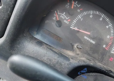 1998 Dodge Ram 1500 St из США, поврежденный, VIN 1B7HC13Y4WJ258915